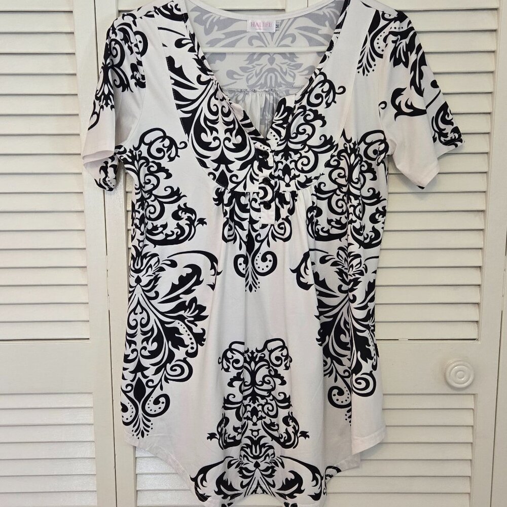 Black and White Paisley Tunic - Size M